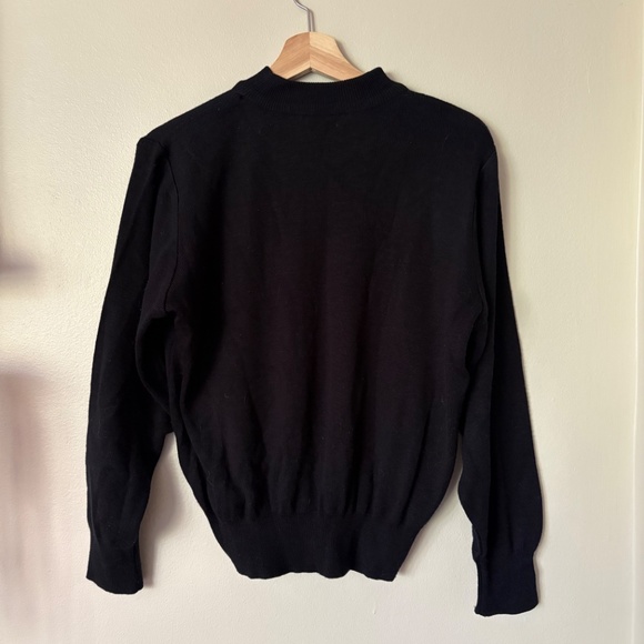 SOLD // Vintage Rose Embroidered Black Sweater - Picture 4 of 4